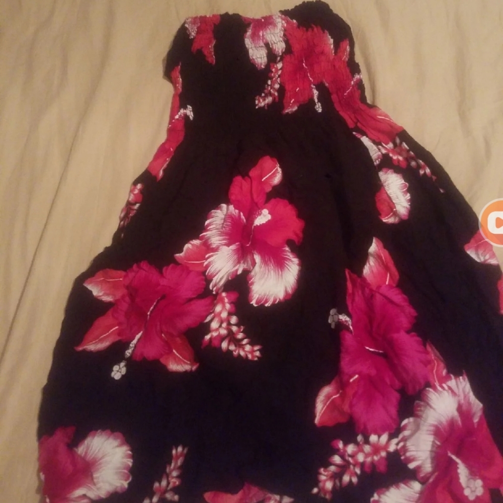 Hawaiian dress